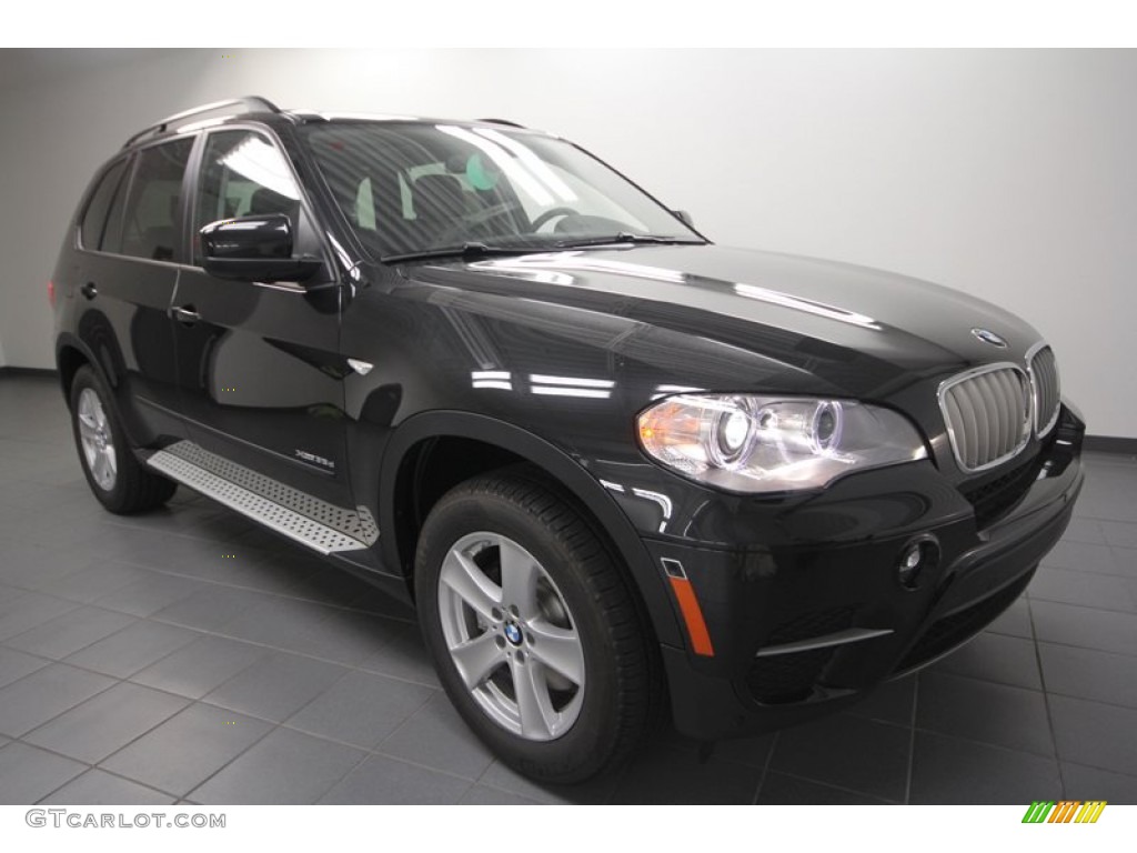 2012 X5 xDrive35d - Black Sapphire Metallic / Black photo #1