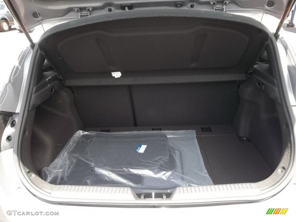 2013 Hyundai Elantra GT Trunk Photo #68545855