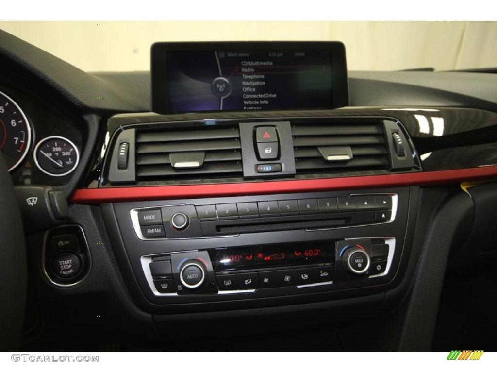 2012 BMW 3 Series 328i Sedan Controls Photo #68545939