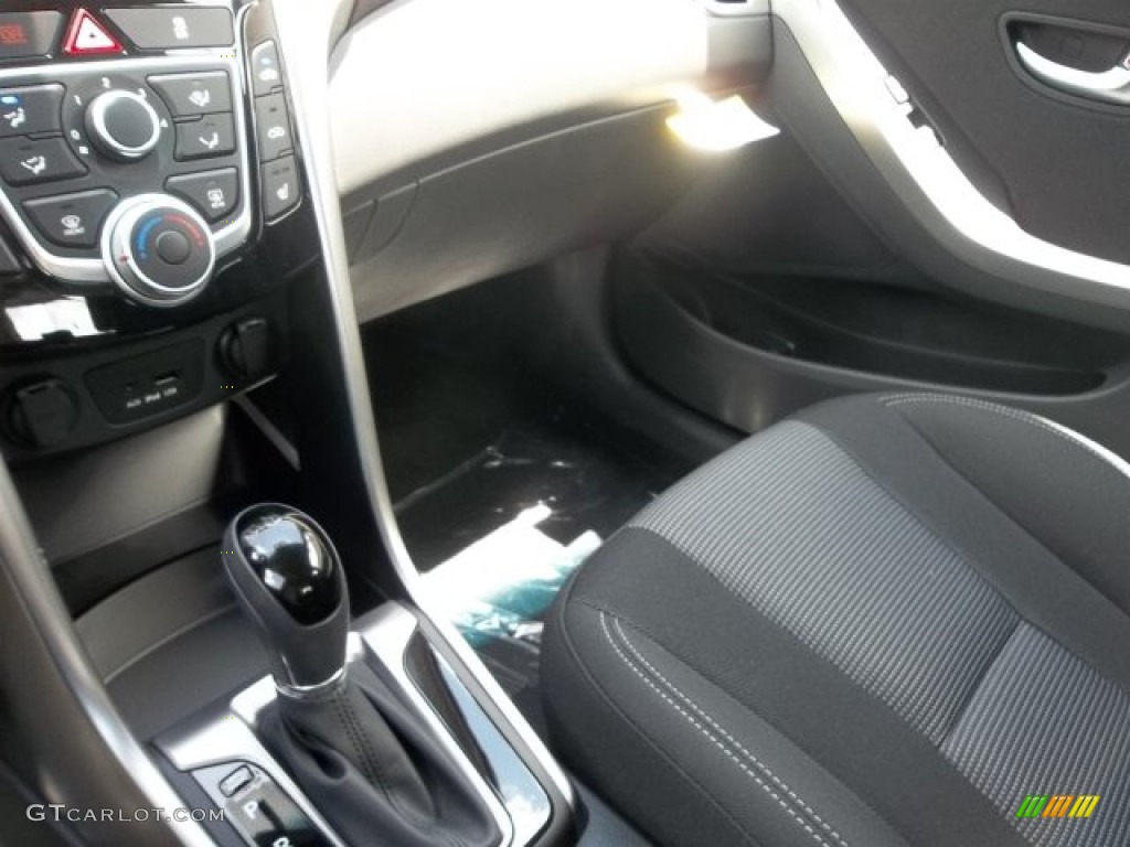 2013 Elantra GT - Titanium Gray Metallic / Black photo #15