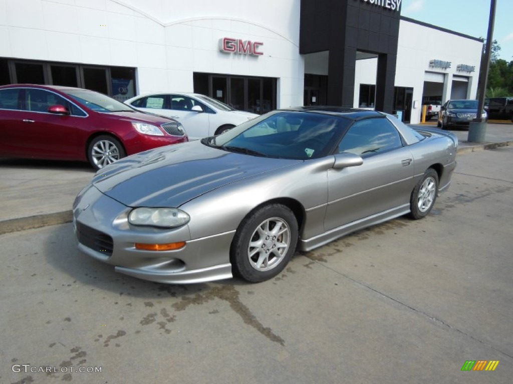 Light Pewter Metallic 2002 Chevrolet Camaro Coupe Exterior Photo #68546551
