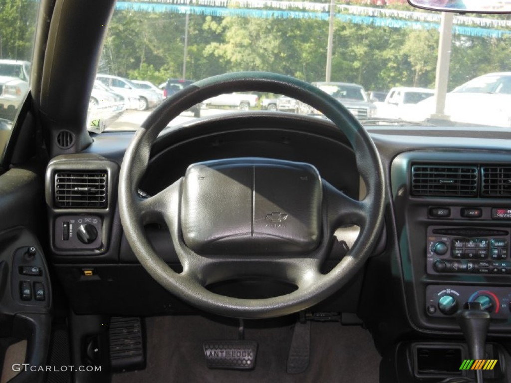 2002 Chevrolet Camaro Coupe Steering Wheel Photos