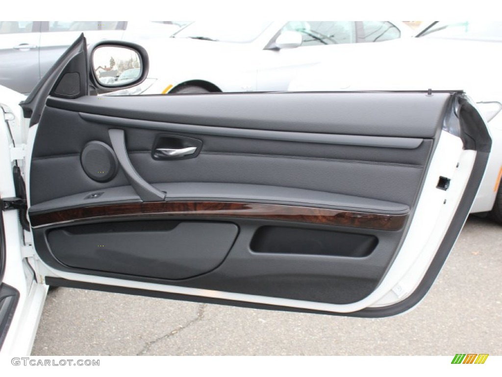 2011 3 Series 328i xDrive Coupe - Alpine White / Black photo #23
