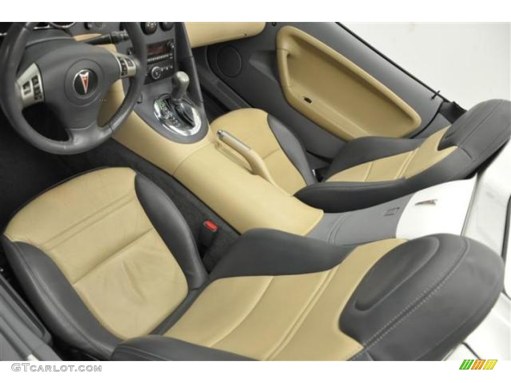 Steel/Sand Interior 2007 Pontiac Solstice Roadster Photo #68547640