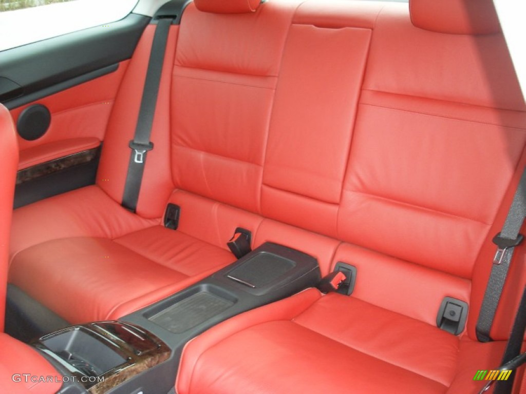 2007 BMW 3 Series 335i Coupe Rear Seat Photo #68549296