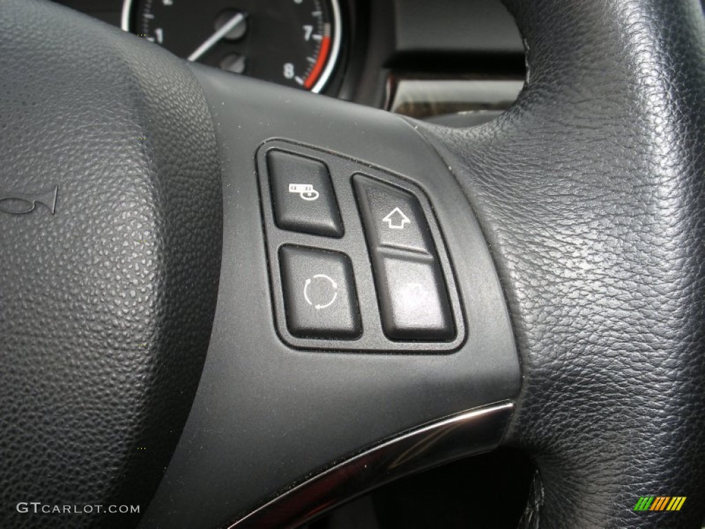 2007 BMW 3 Series 335i Coupe Controls Photo #68549341