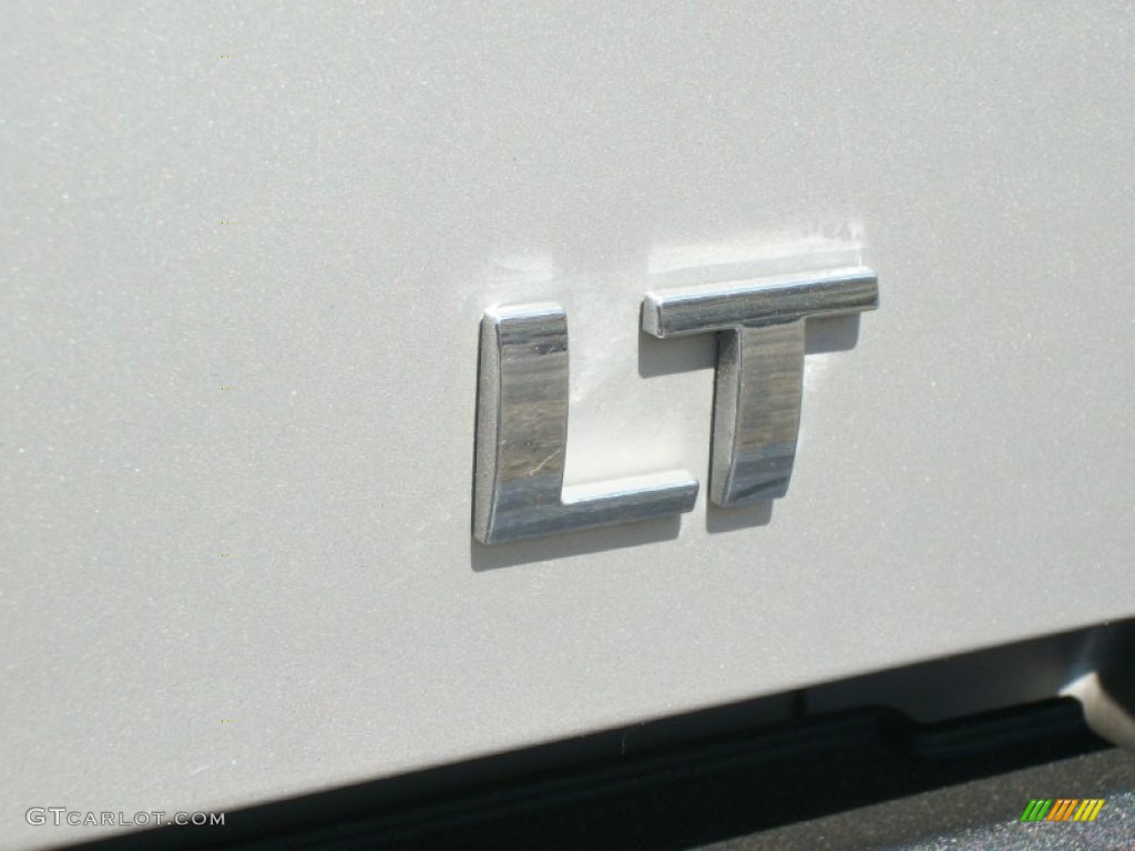 2007 Chevrolet Silverado 1500 LT Crew Cab 4x4 Marks and Logos Photo #68551171