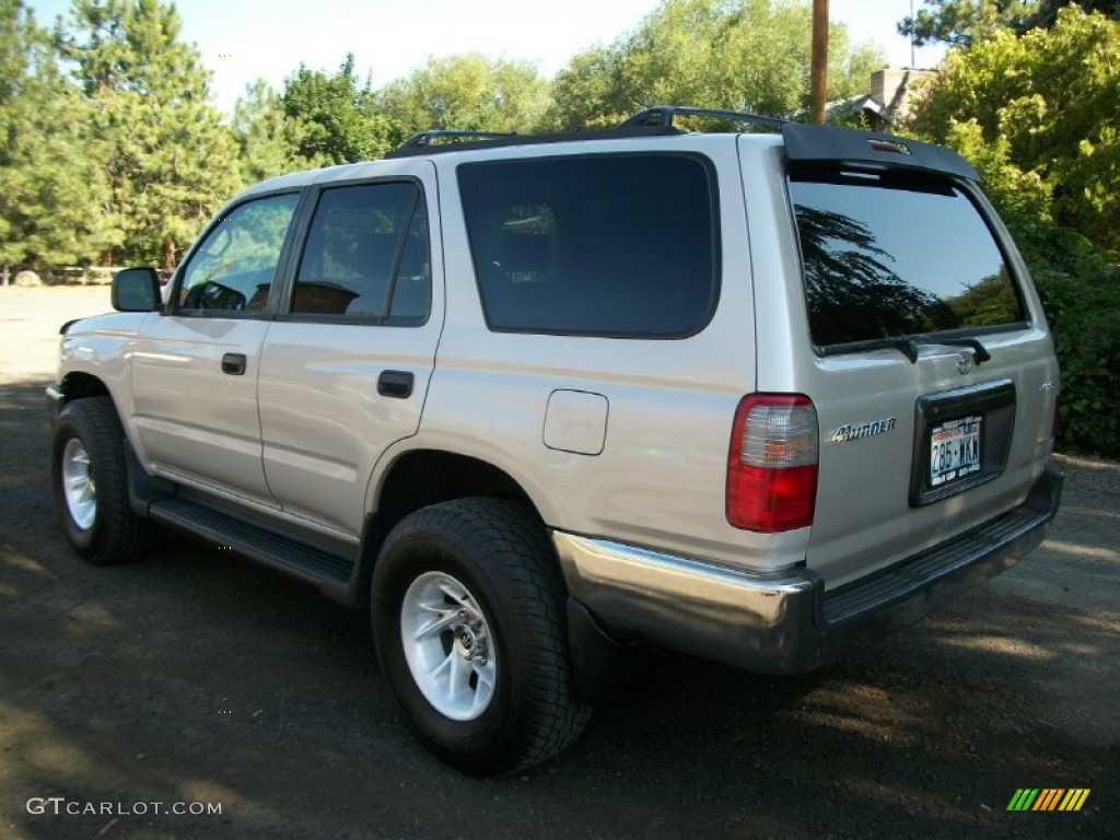 1999 4Runner 4x4 - Millennium Silver Metallic / Oak photo #4