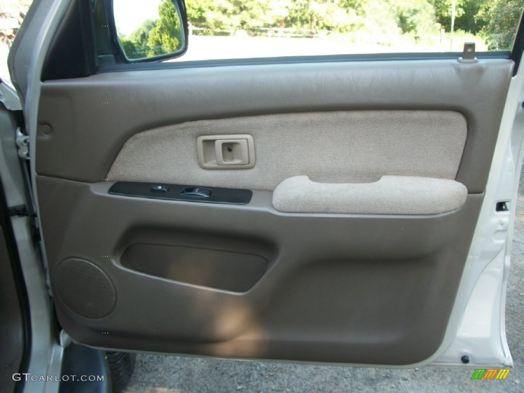 1999 4Runner 4x4 - Millennium Silver Metallic / Oak photo #23