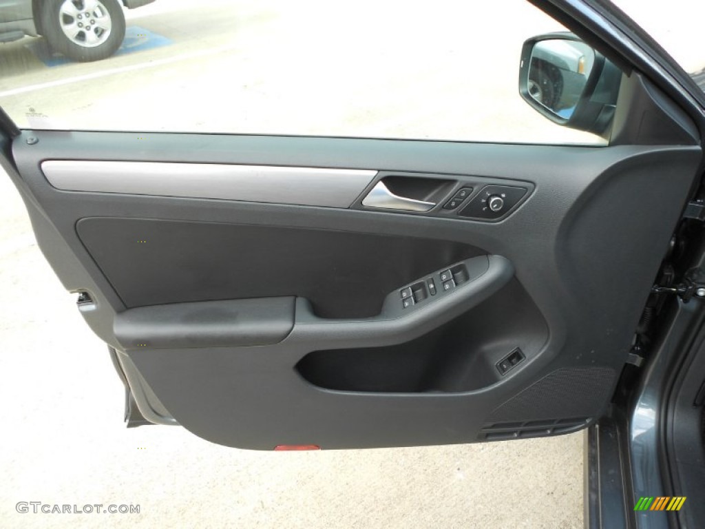 2013 Volkswagen Jetta TDI Sedan Titan Black Door Panel Photo #68552833