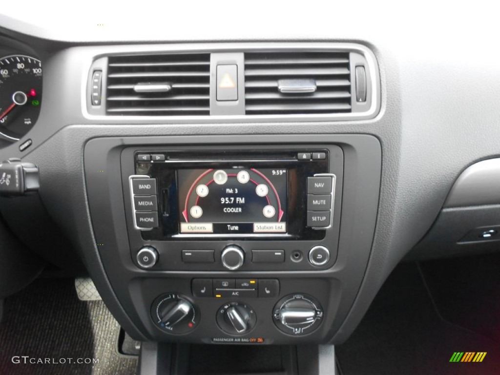 2013 Volkswagen Jetta TDI Sedan Titan Black Dashboard Photo #68552899