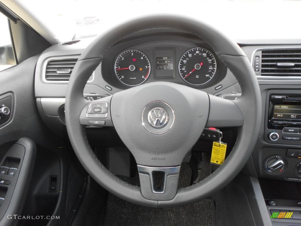 2013 Volkswagen Jetta TDI Sedan Titan Black Steering Wheel Photo #68553733