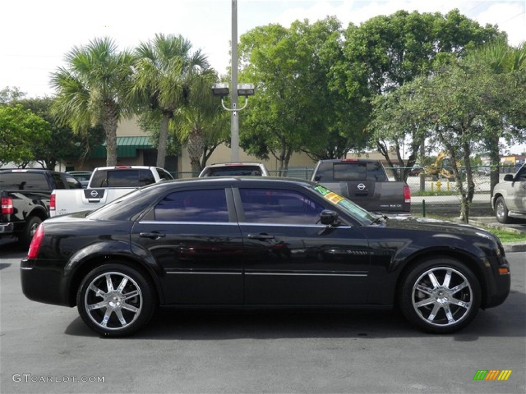 2005 300 Touring - Brilliant Black Crystal Pearl / Dark Slate Gray/Light Graystone photo #20