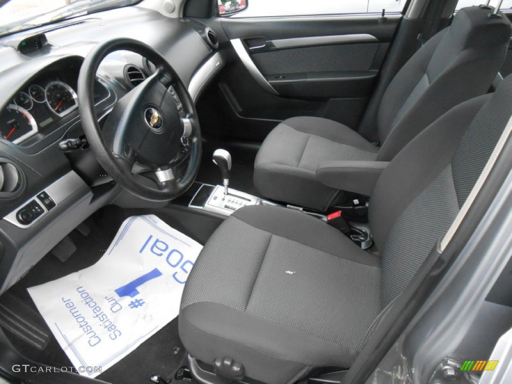 2010 Aveo LS Sedan - Medium Gray / Charcoal photo #5
