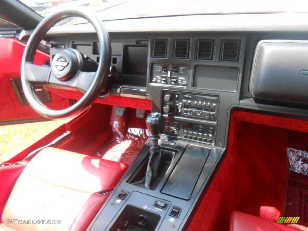 1987 Chevrolet Corvette Coupe Red Dashboard Photo #68556858