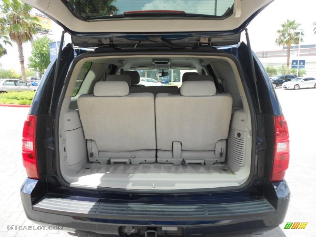 2007 Chevrolet Tahoe LS Trunk Photo #68557444