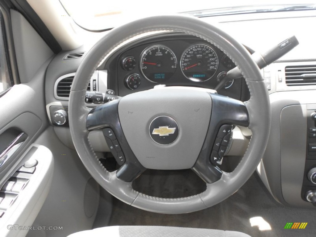 2007 Chevrolet Tahoe LS Dark Titanium/Light Titanium Steering Wheel Photo #68557549