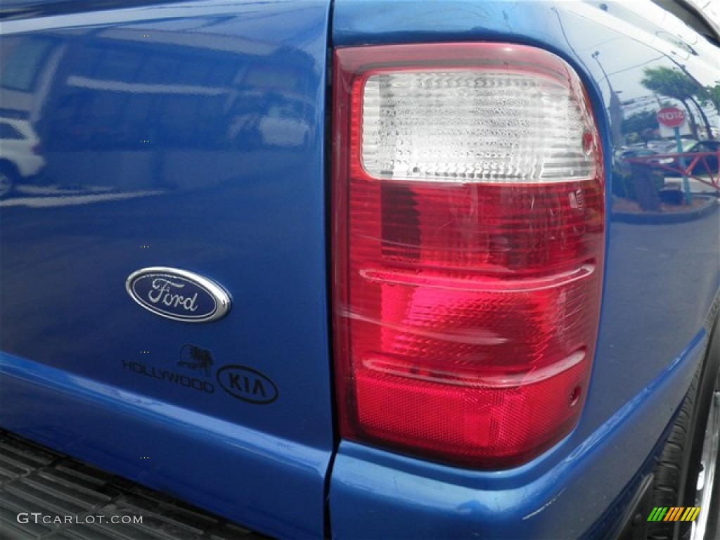 2001 Ranger XLT SuperCab - Bright Island Blue Metallic / Medium Prairie Tan photo #13