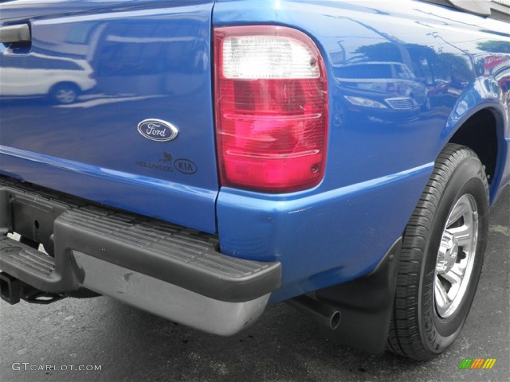 2001 Ranger XLT SuperCab - Bright Island Blue Metallic / Medium Prairie Tan photo #14