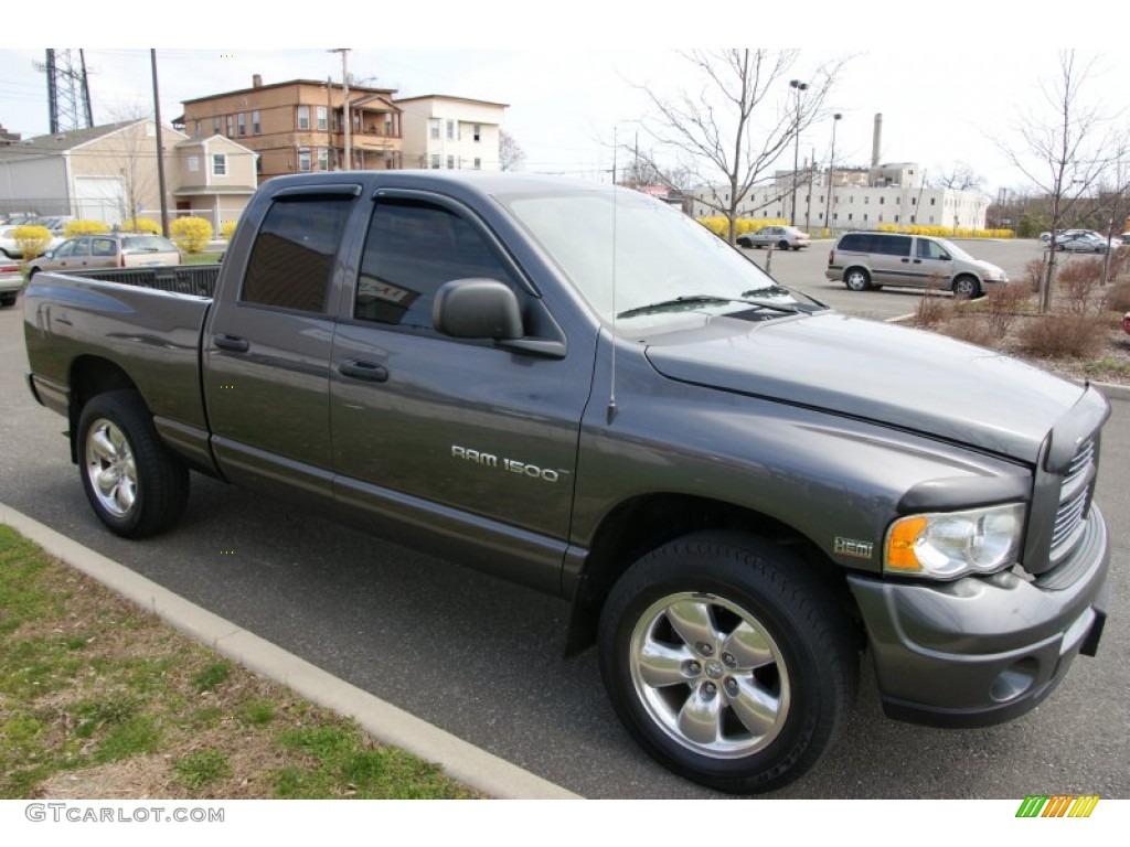 2003 Ram 1500 SLT Quad Cab 4x4 - Graphite Metallic / Dark Slate Gray photo #3