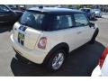 Pepper White - Cooper Hardtop Photo No. 3