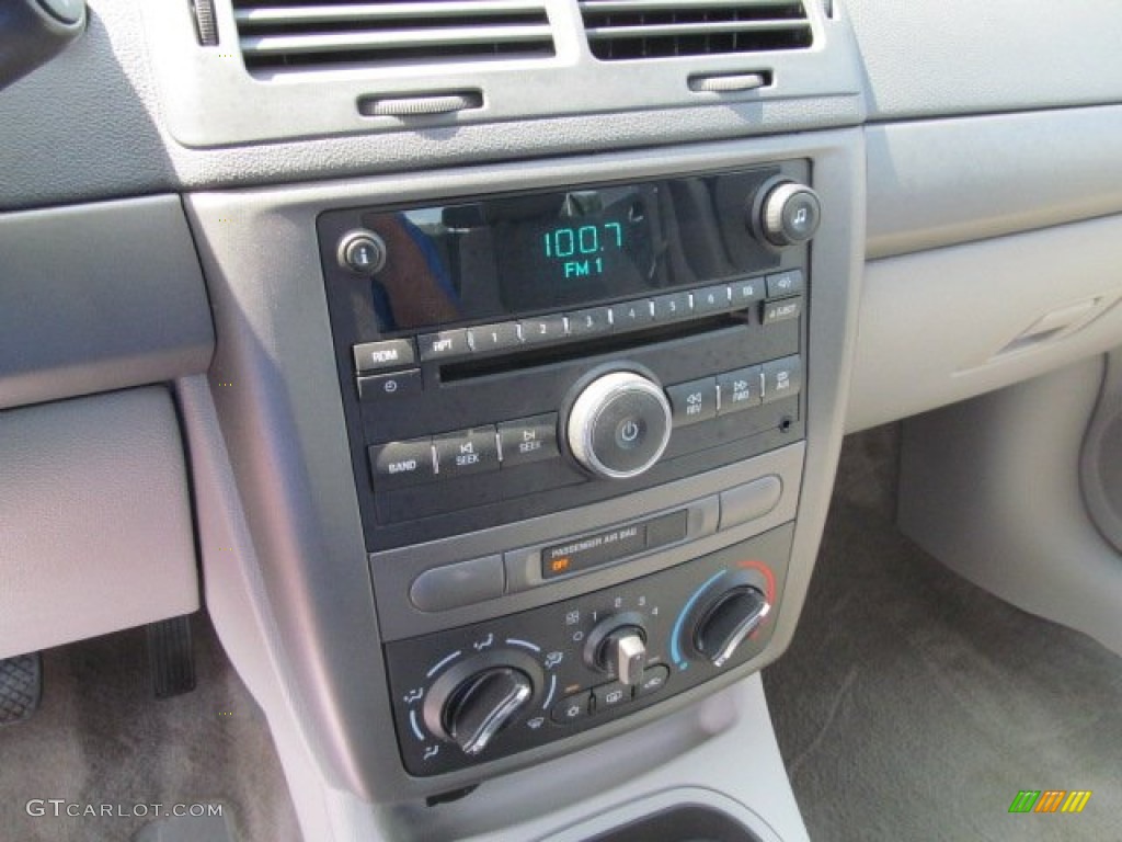 2007 Chevrolet Cobalt LS Sedan Controls Photo #68565670