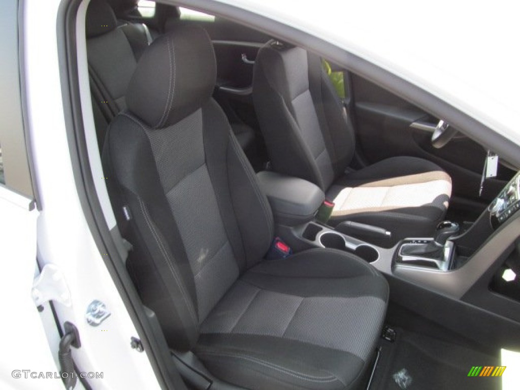 2013 Elantra GT - Monaco White / Black photo #5