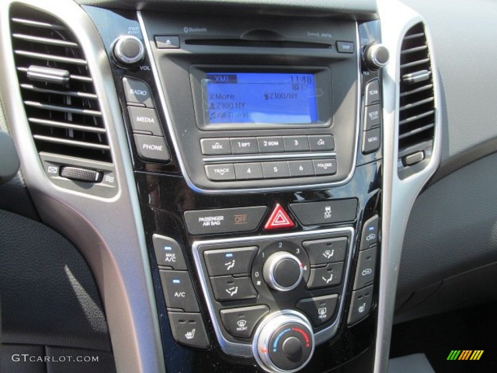 2013 Elantra GT - Monaco White / Black photo #8