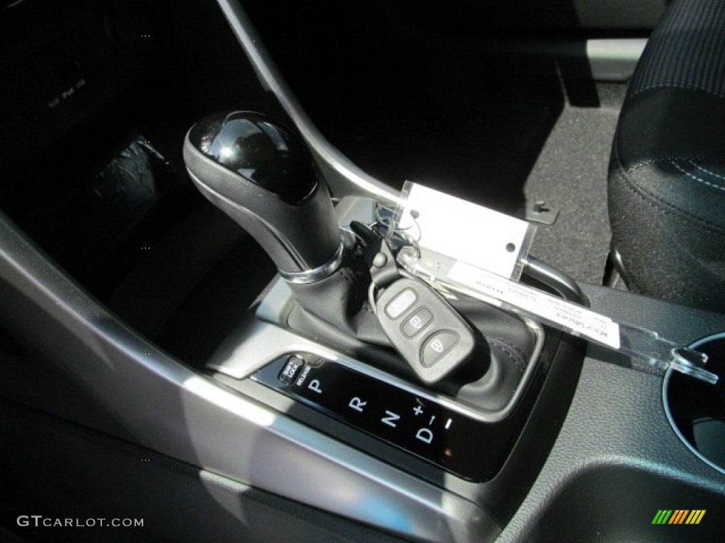 2013 Elantra GT - Black Noir Pearl / Black photo #9