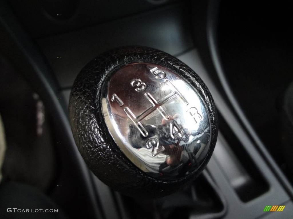2006 Mazda MAZDA3 i Sedan 5 Speed Manual Transmission Photo #68568682