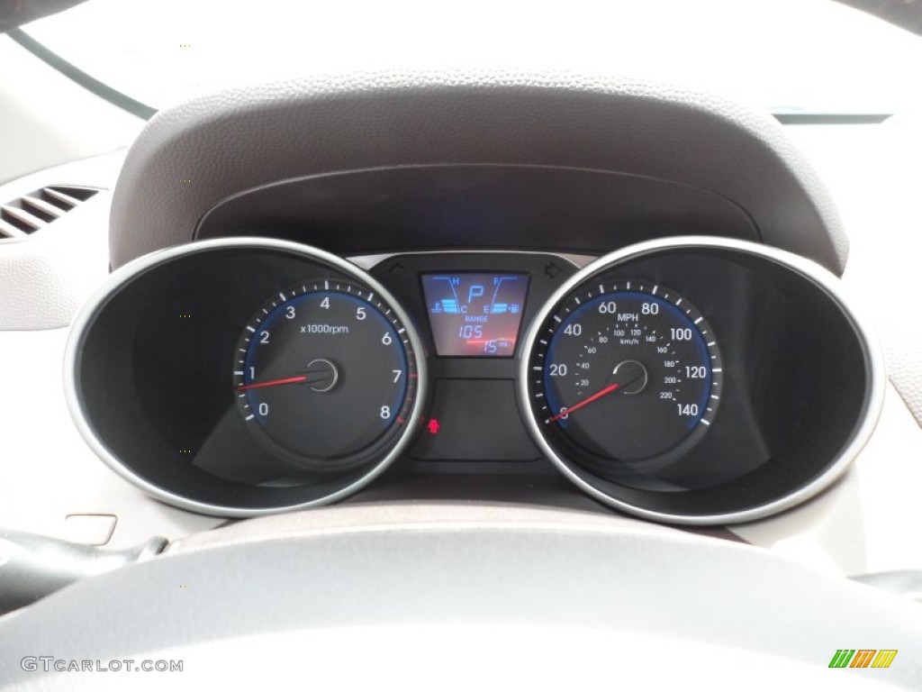 2013 Hyundai Tucson Limited Gauges Photo #68570569