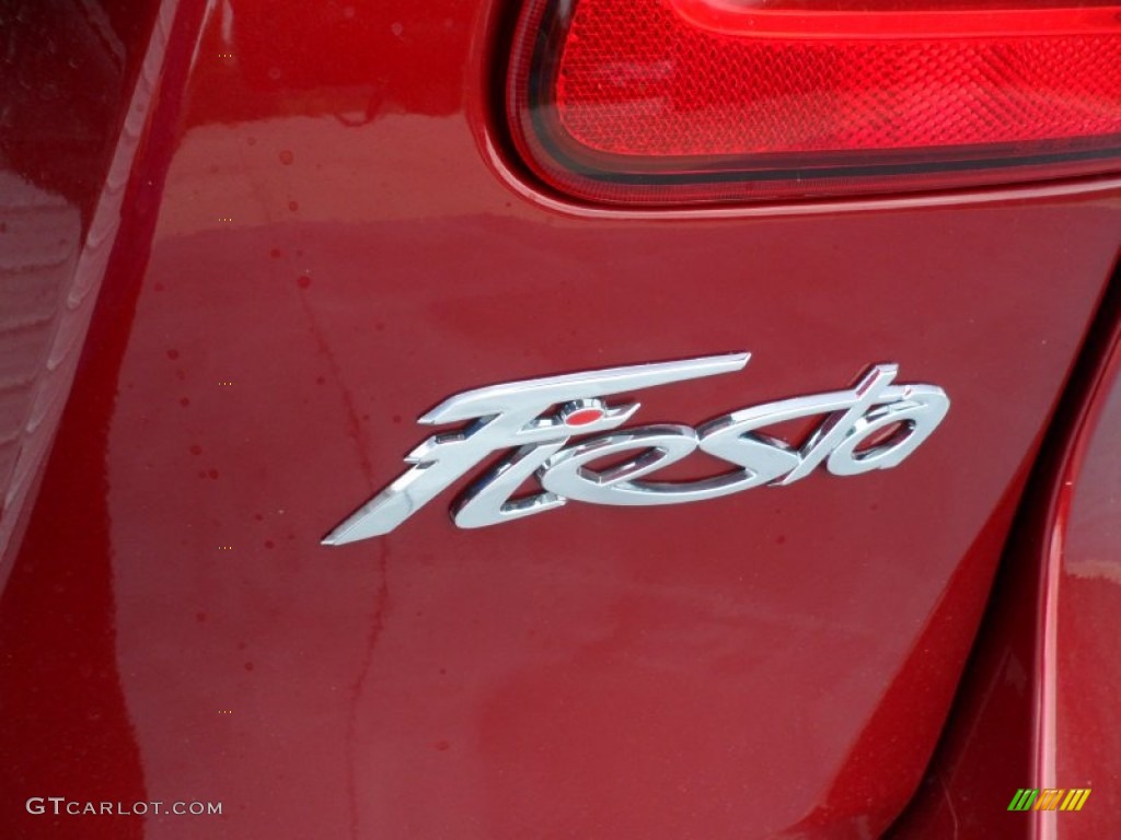 2013 Ford Fiesta SE Sedan Marks and Logos Photo #68570842