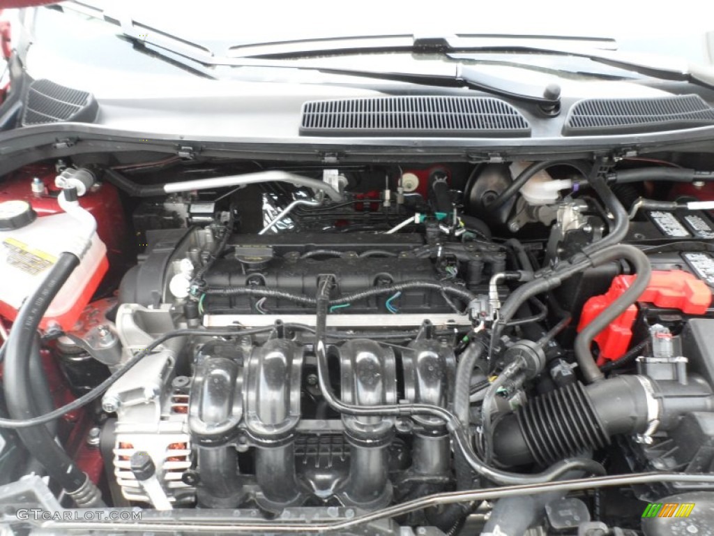 2013 Ford Fiesta SE Sedan 1.6 Liter DOHC 16-Valve Ti-VCT Duratec 4 Cylinder Engine Photo #68570855