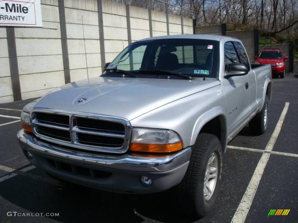 2001 Dakota SLT Club Cab 4x4 - Bright Silver Metallic / Dark Slate Gray photo #8