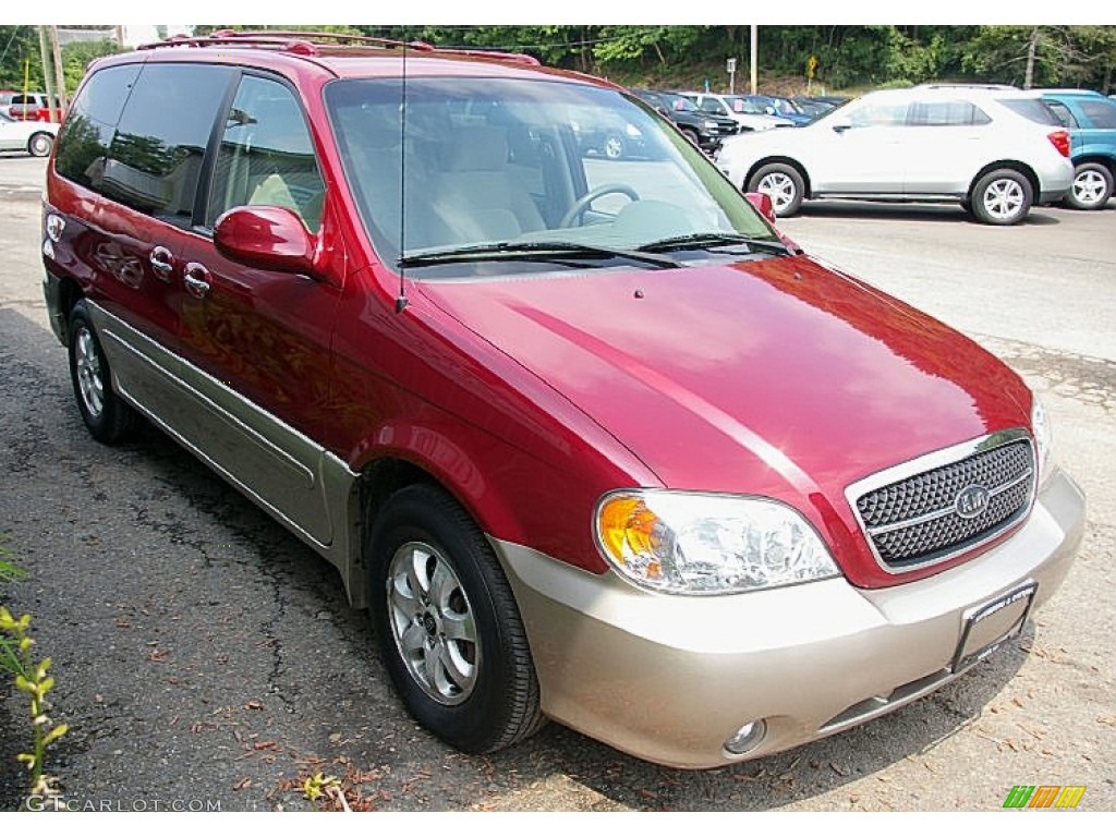 2005 Sedona EX - Ruby Red Metallic / Beige photo #12