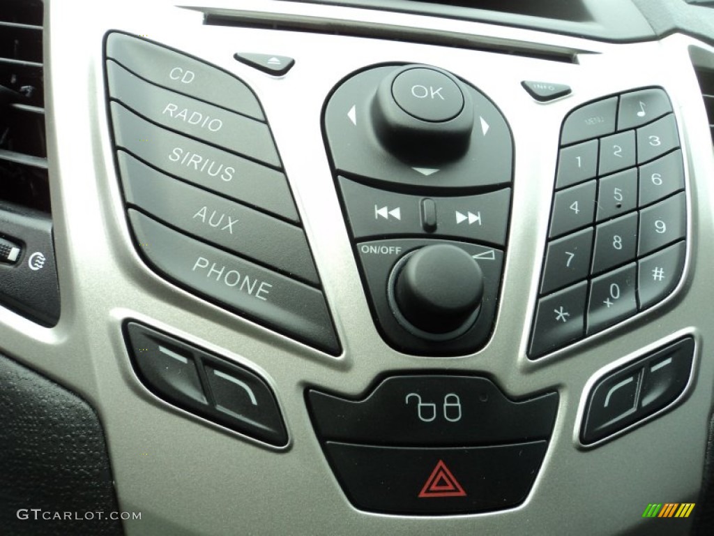 2011 Fiesta SE Hatchback - Red Candy Metallic / Charcoal Black/Blue Cloth photo #14