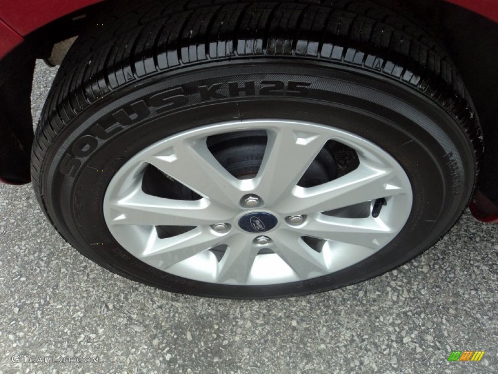 2011 Fiesta SE Hatchback - Red Candy Metallic / Charcoal Black/Blue Cloth photo #29