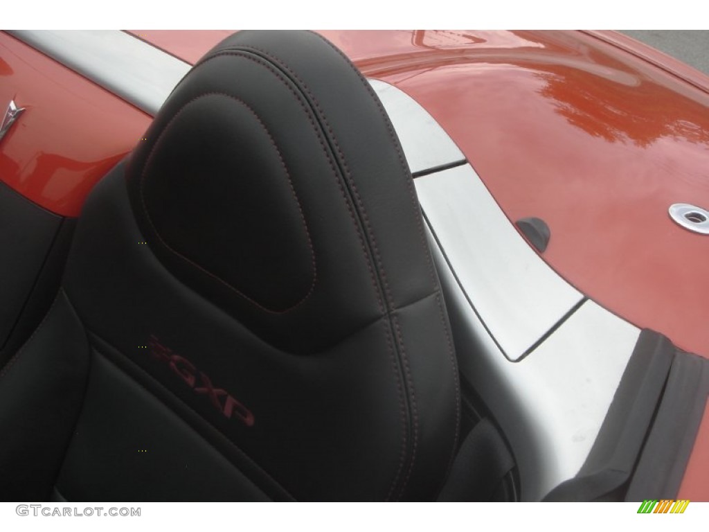 2008 Solstice GXP Roadster - Brazen Orange / Ebony photo #15