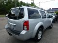 Silver Lightning Metallic - Pathfinder S 4x4 Photo No. 5