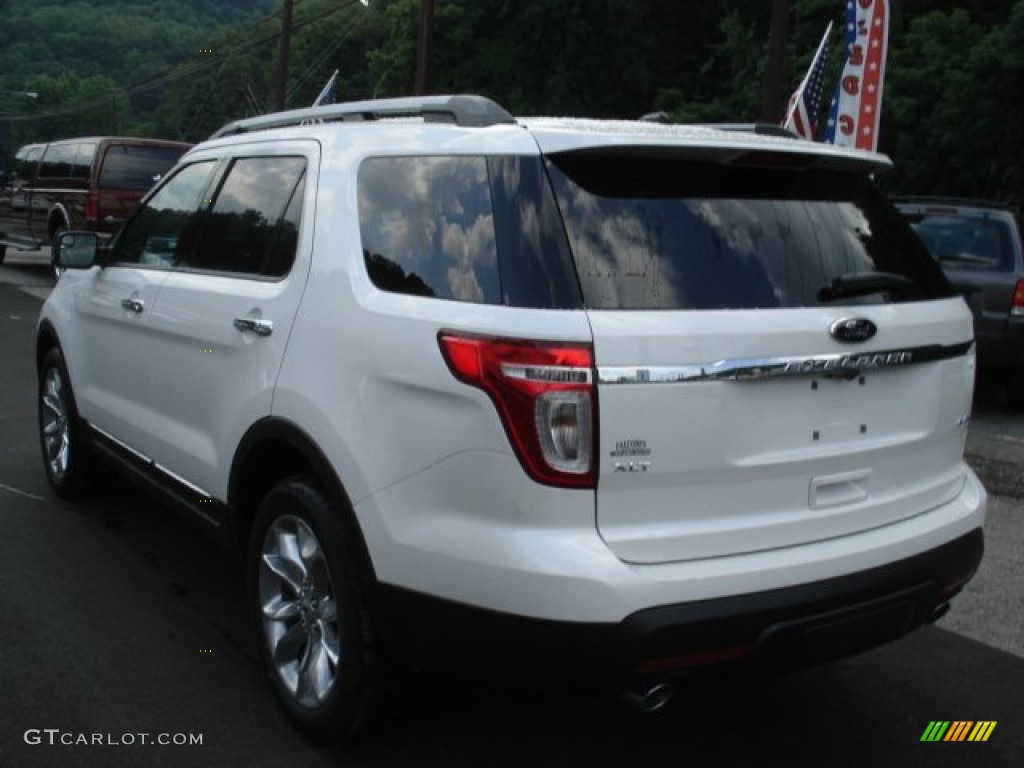 2013 Explorer XLT 4WD - White Platinum Tri-Coat / Charcoal Black photo #6