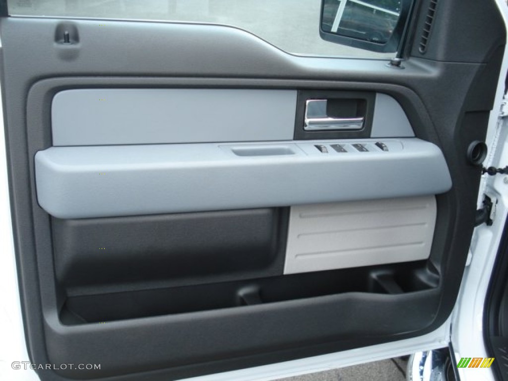 2012 Ford F150 STX SuperCab 4x4 Steel Gray Door Panel Photo #68576995