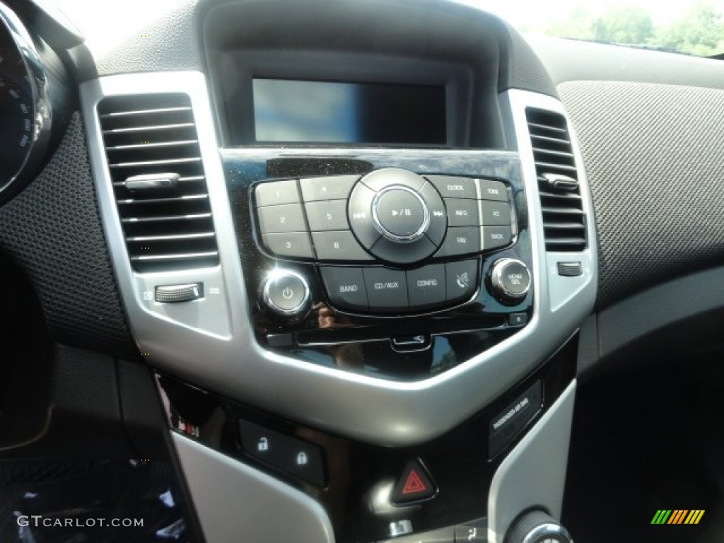 2012 Cruze LT/RS - Victory Red / Jet Black photo #10