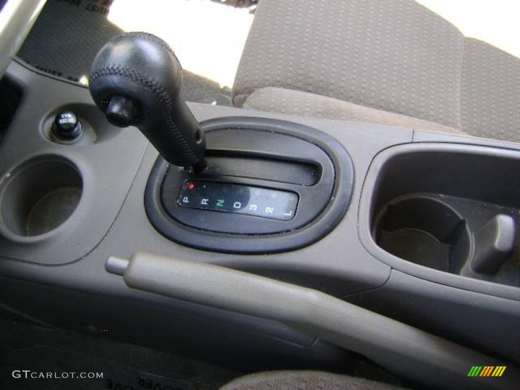 2005 Stratus R/T Coupe - Stone White / Taupe photo #29