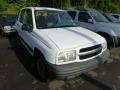 White 2000 Chevrolet Tracker 4WD Hard Top