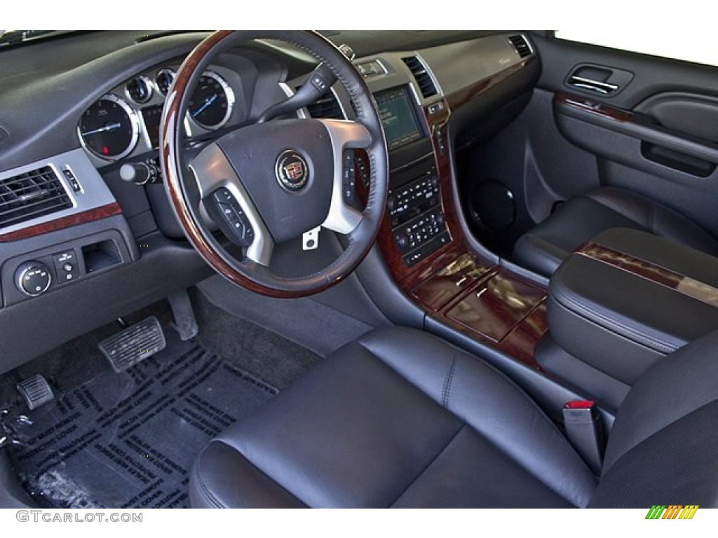 Ebony/Ebony Interior 2011 Cadillac Escalade EXT Premium AWD Photo #68580872