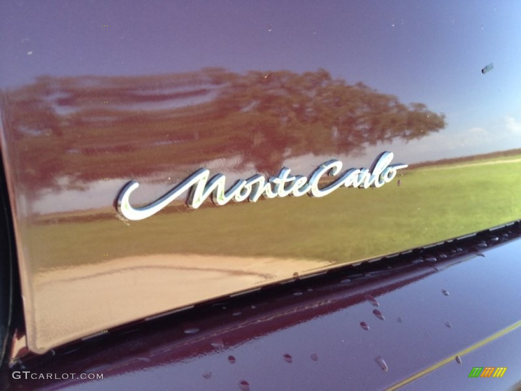 2004 Chevrolet Monte Carlo LS Marks and Logos Photos