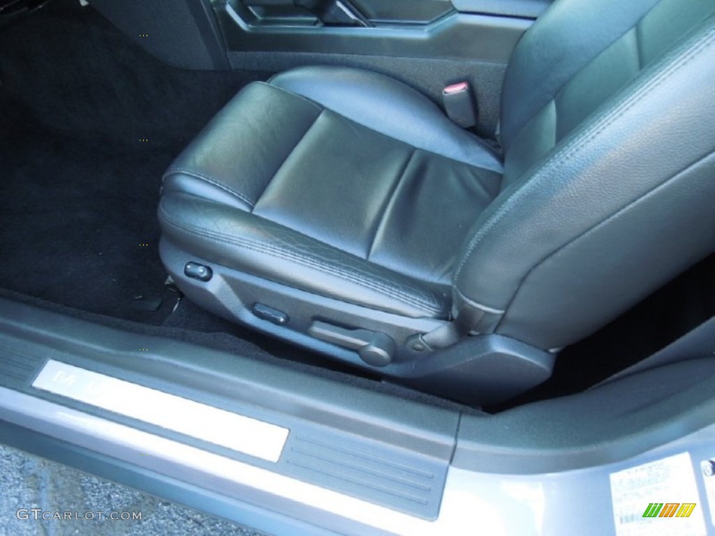 2007 Mustang V6 Premium Coupe - Tungsten Grey Metallic / Dark Charcoal photo #9