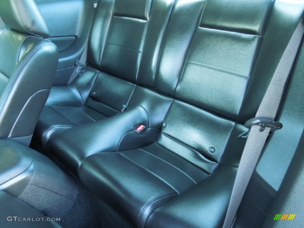 2007 Ford Mustang V6 Premium Coupe Rear Seat Photo #68582447