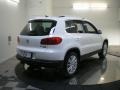 Candy White - Tiguan SE 4Motion Photo No. 5