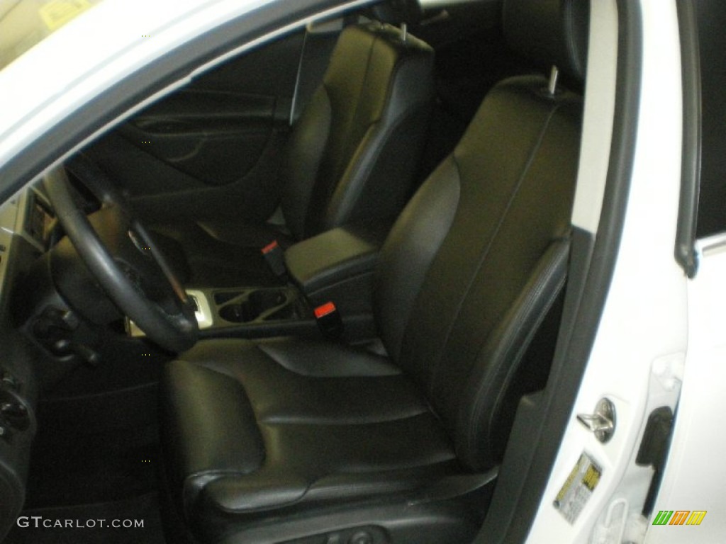 2009 Passat Komfort Sedan - Candy White / Deep Black photo #14